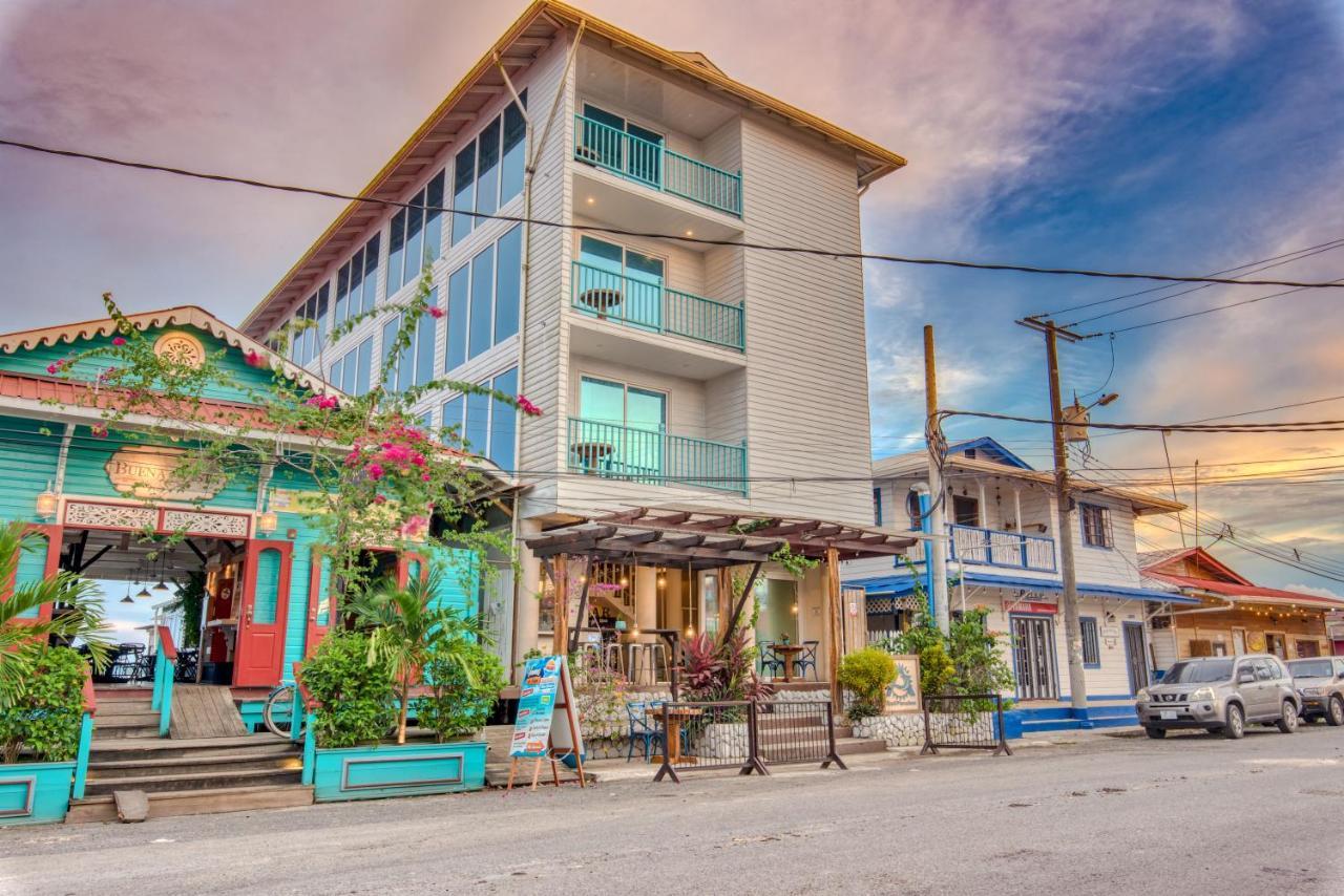 Отель Azul Bocas Town Экстерьер фото