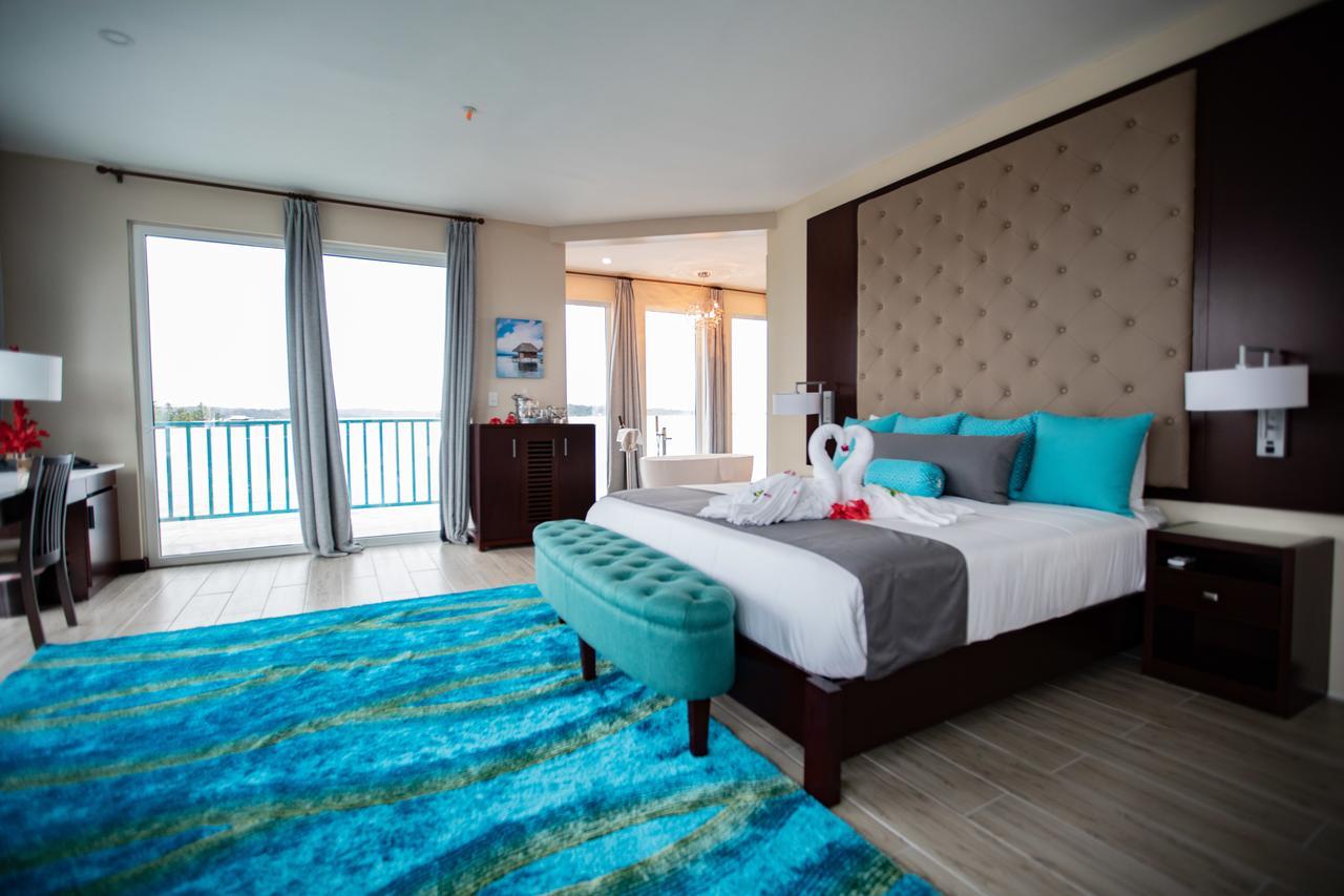 Отель Azul Bocas Town Экстерьер фото